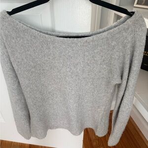 Abercrombie & Fitch Heather Gray Off-the-Shoulder Sweater